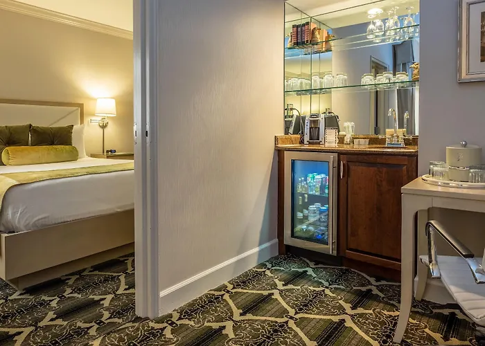 Best Hotels Near University of Michigan Ann Arbor