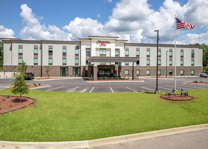 Best Hotels Near Camden Ohio